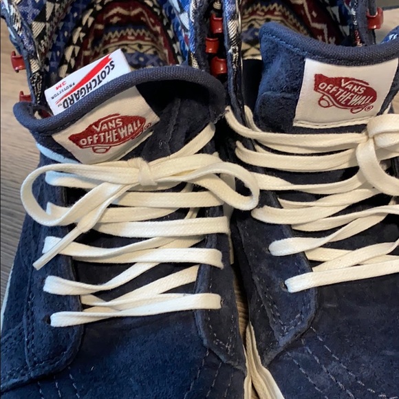 Hi Cut Vans - Picture 2 of 7